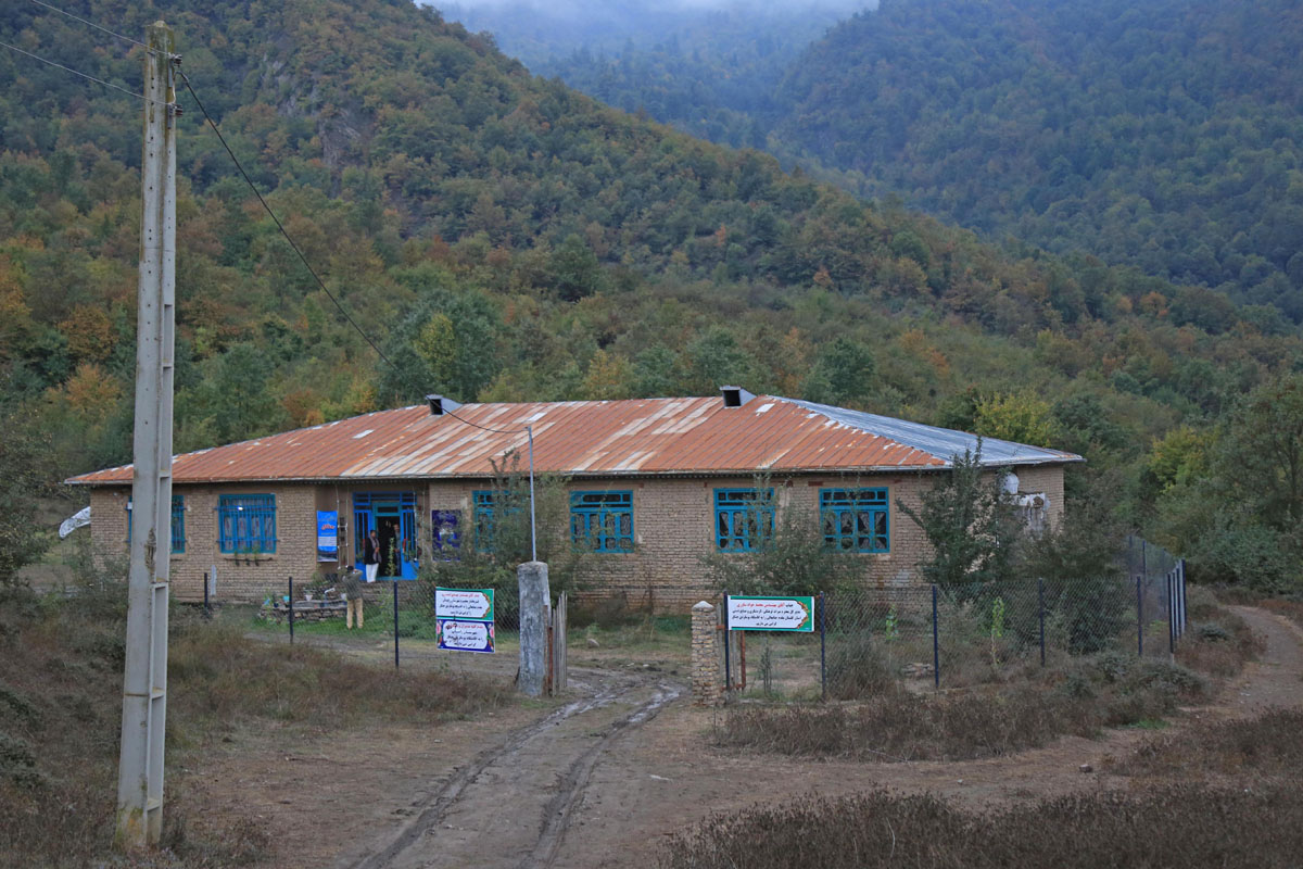 افتتاح اقامتگاه بوم‌گردی جنگل در روستای جوزچال شهرستان رامیان